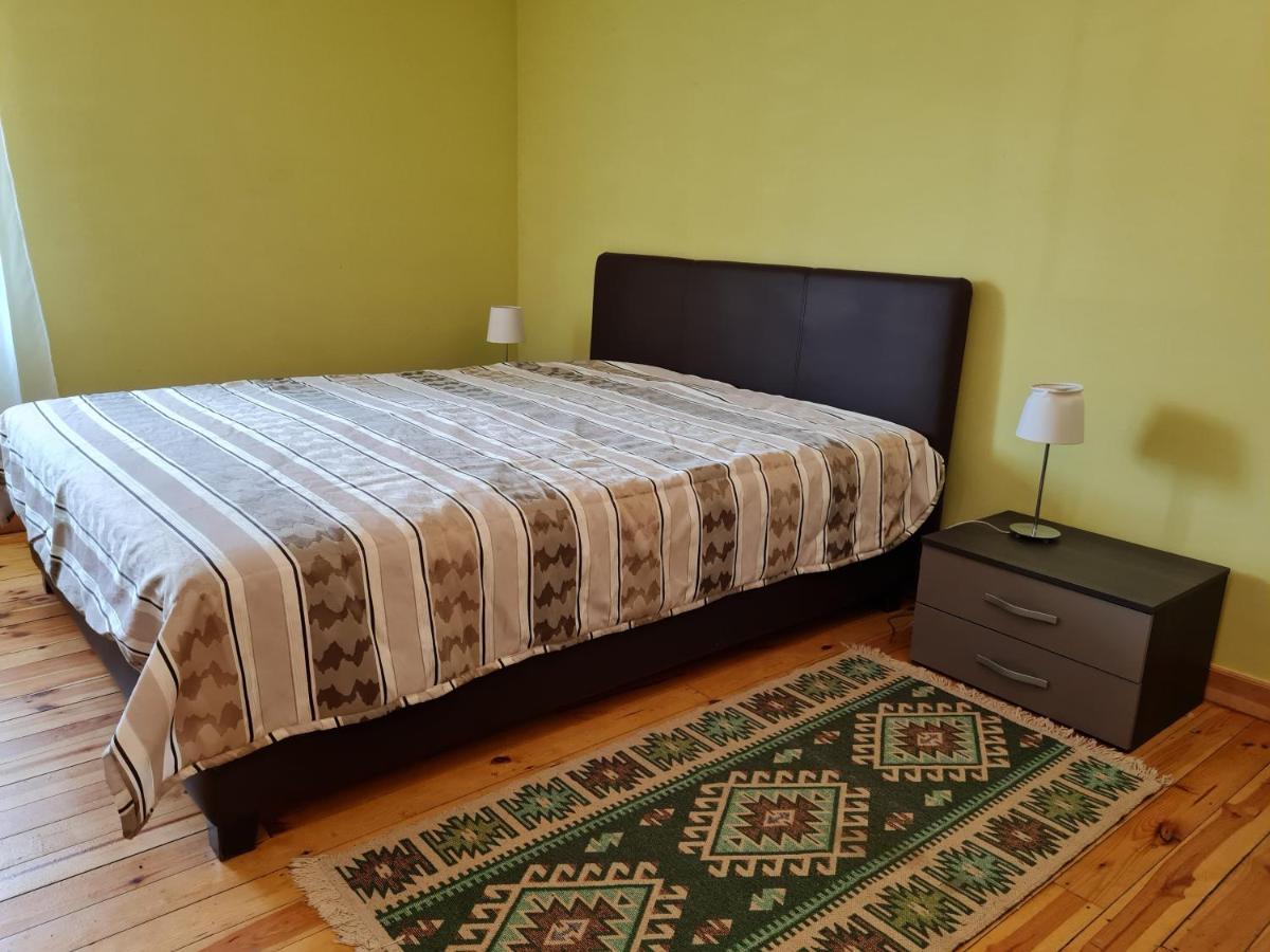 Anna Bella Apartman Gyula Exteriör bild