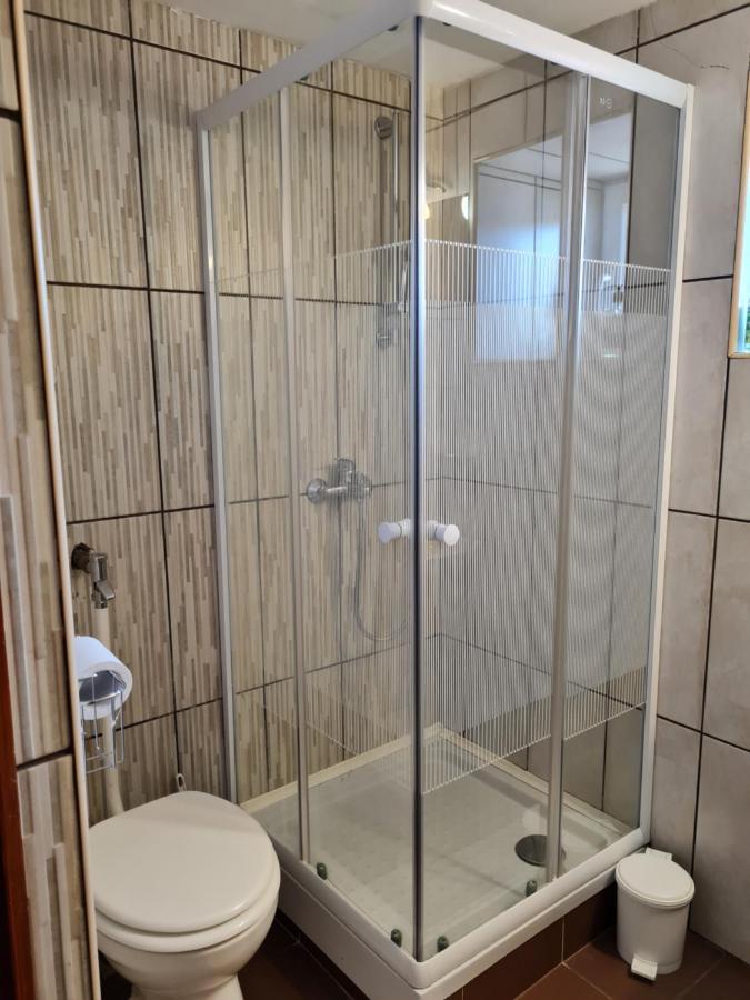 Anna Bella Apartman Gyula Exteriör bild